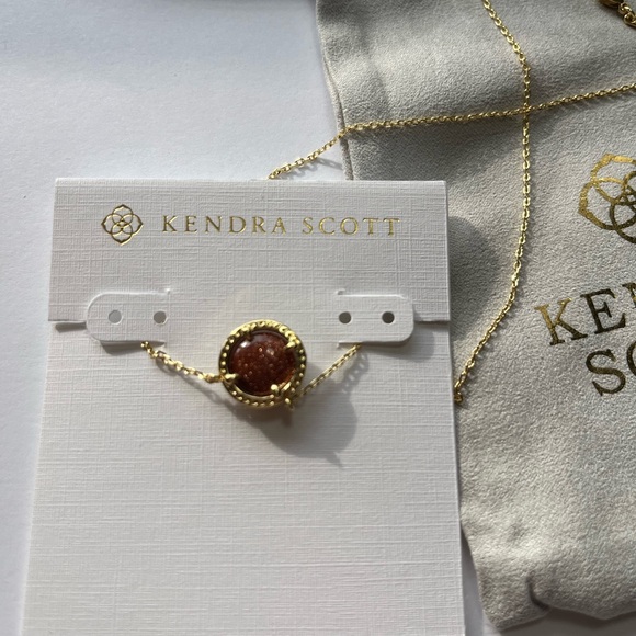 Kendra Scott Gold Necklace with Brown Pendant - Picture 10 of 12